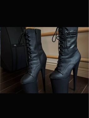 Women's Black Lace-Up Platform Stiletto Ankle Boots